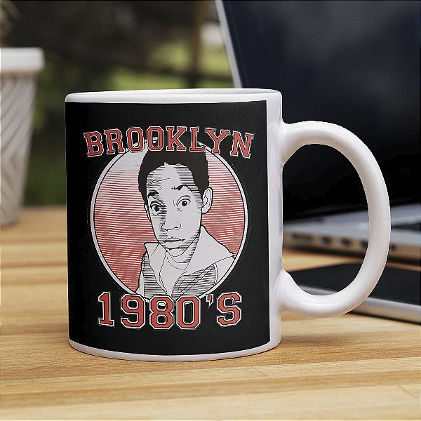 Caneca Todo Mundo Odeia o Chris Brooklyn 1980 Branca