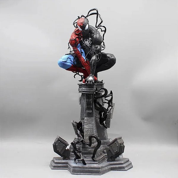 Estátua Colecionável Homem Aranha e Venom Symbionte Spider-Man Fusão Vingadores Marvel Comics 38 cm