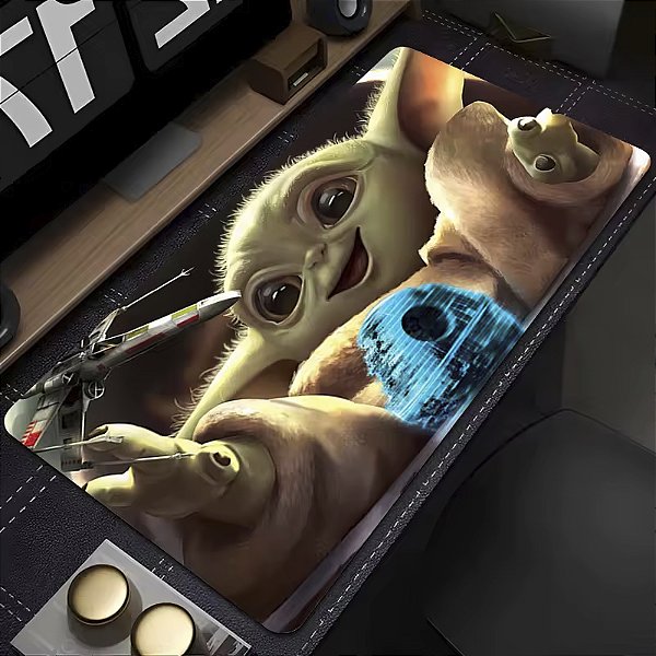 Mousepad Gamer Baby Yoda Grogu Mandalorian Star Wars Guerra nas Estrelas 90x40 cm