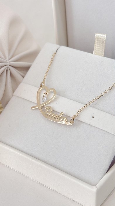 Colar Personalizado com Nome e Coração Com Pequeno Cristal - Banho de Ouro 18k