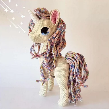 Receita de Amigurumi Unicórnio Linda (Ref 017)