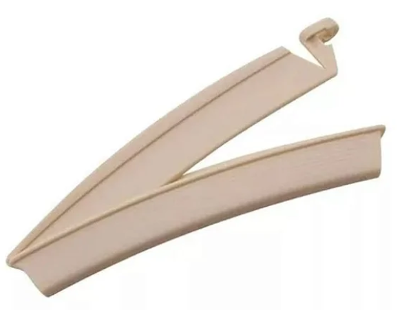 Clamp Curvo Para Bolsa de Colostomia C/ 20 Unidades - Vital Gold