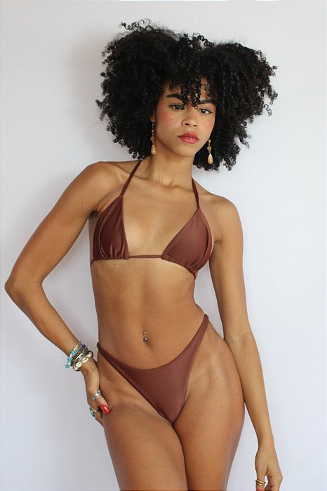 Conjunto Essencial Marrom