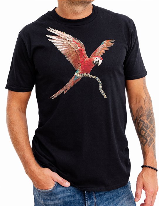 av04c - Camiseta Arara Vermelha