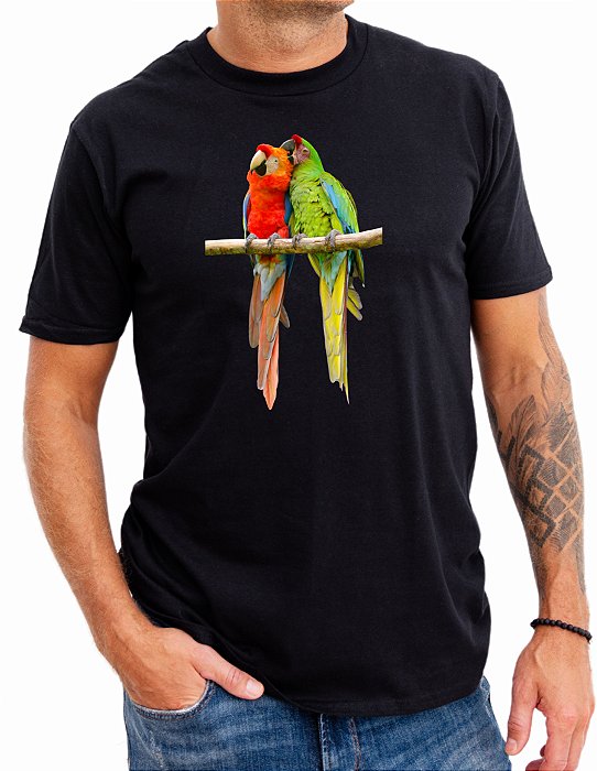 av06c - Camiseta Arara Vermelha