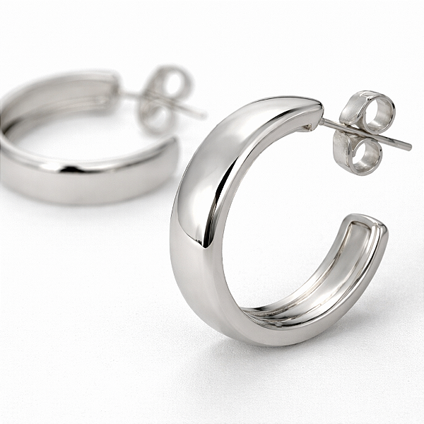 Meia Argola Clássica – Prata 925