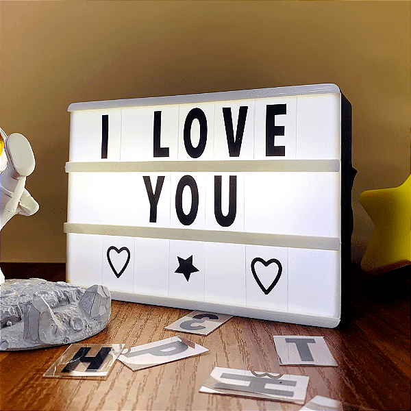 Luminária Letreiro de Cinema Light Box Led 96 Letras Números Ícones.