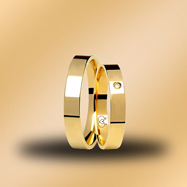 PAR DE ALIANÇAS DE CASAMENTO, OURO 18K, 4mm com diamante