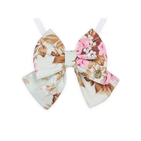 Borboleta Clássica Fêmea Floral Verde 1UN (Alt 6,5cm Larg 8,5cm Pescoço 20 a 50cm)