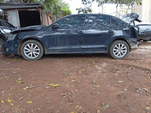Volkswagen Jetta 2.0 Flex 2013 Sucata/motor/cambio/suspensão