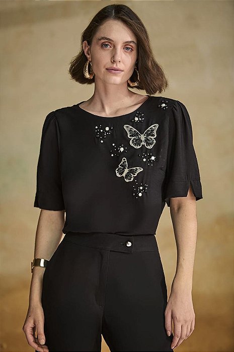 Blusa Borboletas Pedraria