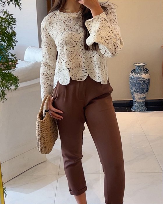 Blusa Aline Algodão Bordada