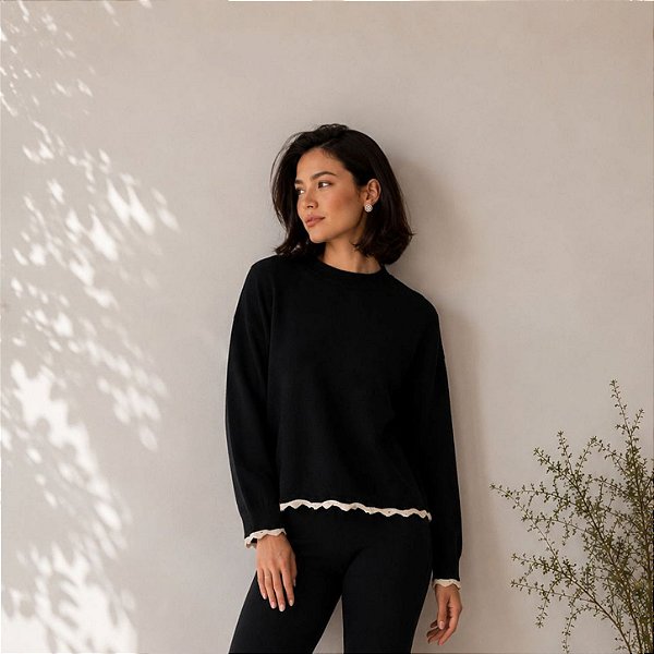 Blusa Emily Tricot Preta