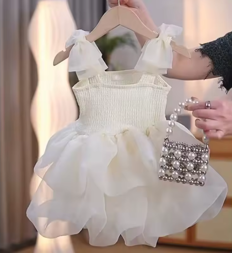 VESTIDO BABADO PRINCESA