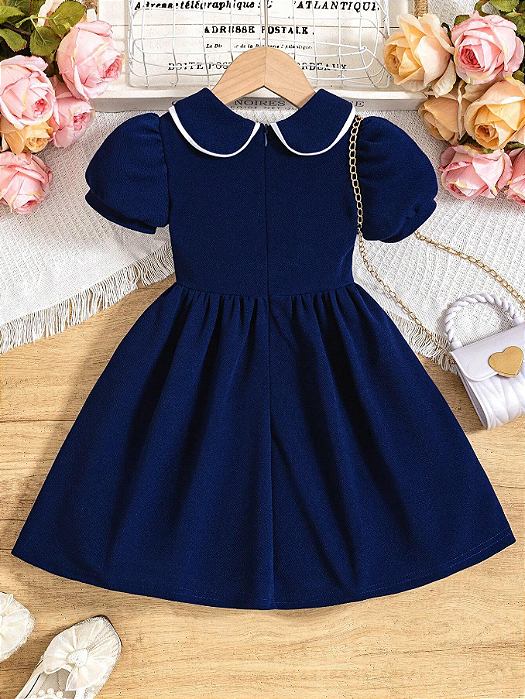 Vestido Simples com Gola Peter Pan e Manga Bufante para Menina Jovem