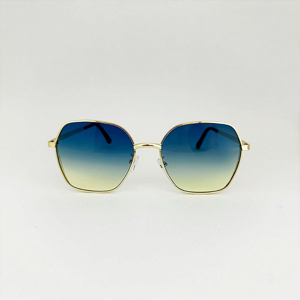 Atlas dourado com acqua