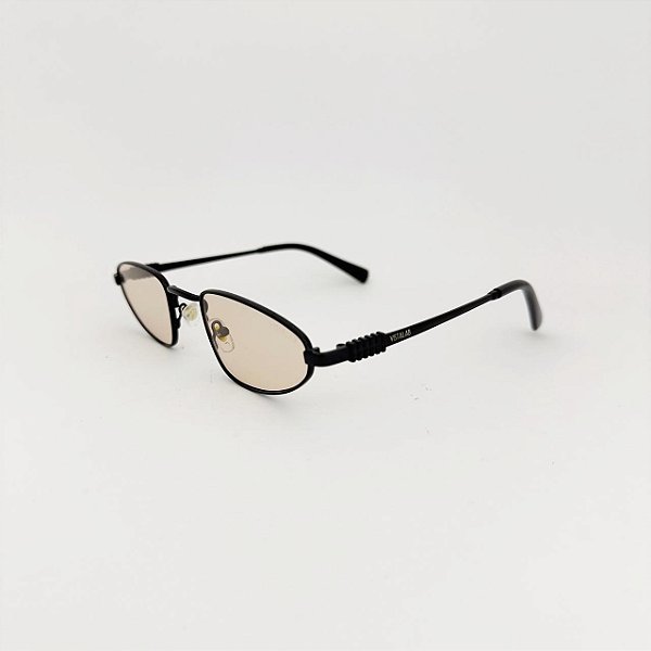 Cosmo preto com salmao