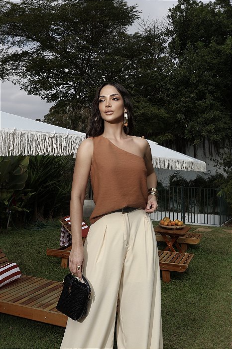 Blusa Alfaiataria Marrom