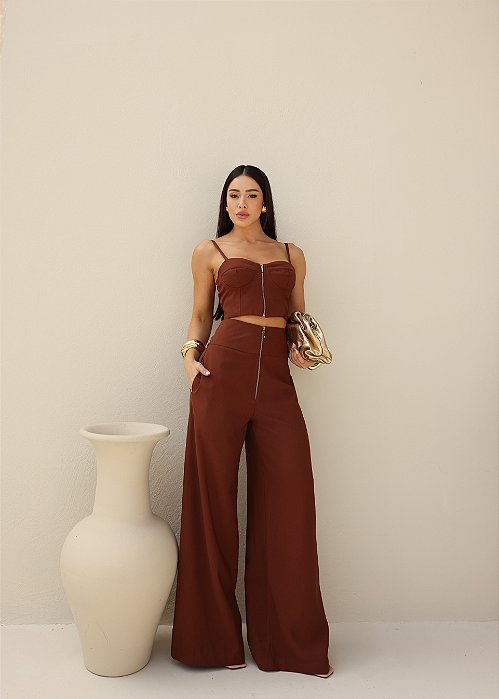 Conjunto Alfaiataria Estela Marrom