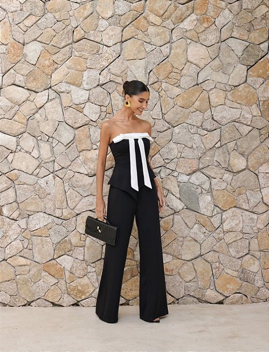 Macacão alfaiataria  VICKY PRETO E BRANCO