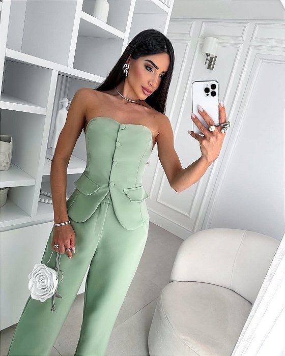 Conjunto alfaiataria Carolina Verde claro