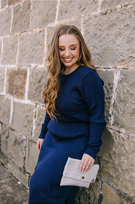 Conjunto Blusa e Saia Conforto Contínuo