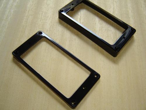 Mounting Ring  SEYMOUR DUNCAN - Molduras Plásticas p/ captadores duplos Tipo Humbucker com curvatura - 3/8 arqueadas para Guitars tipo LP Cor: Preto