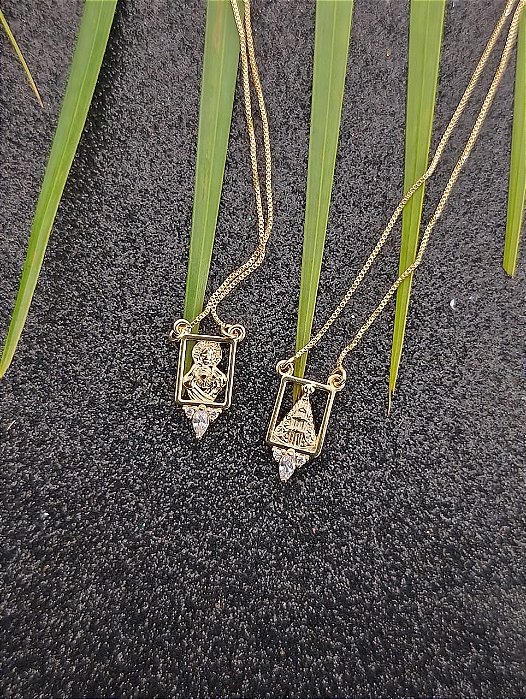 Escapulário com Pedra Coração Banhado a Ouro 18k - Unisex