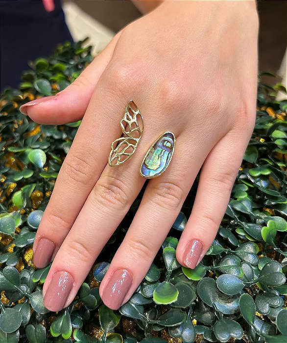 Anel Ajustável Borboleta - Pedra Natural Abalone Banhado a Ouro 18k - Tamanho 14 a 18