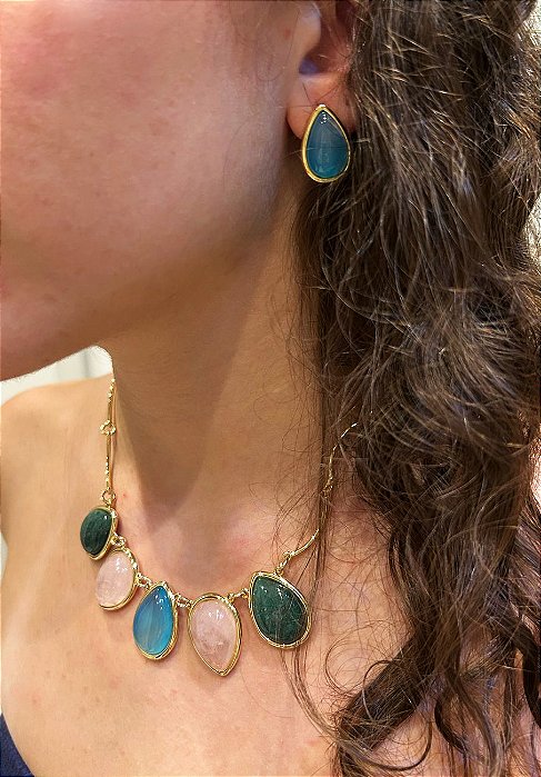 Conjunto com Gargantilha e Brincos Gota Banhado a Ouro 18K - Pedras Naturais Diversas