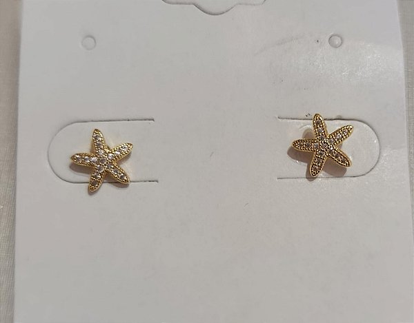 Brinco Estrela do mar com zirconias banhado a ouro