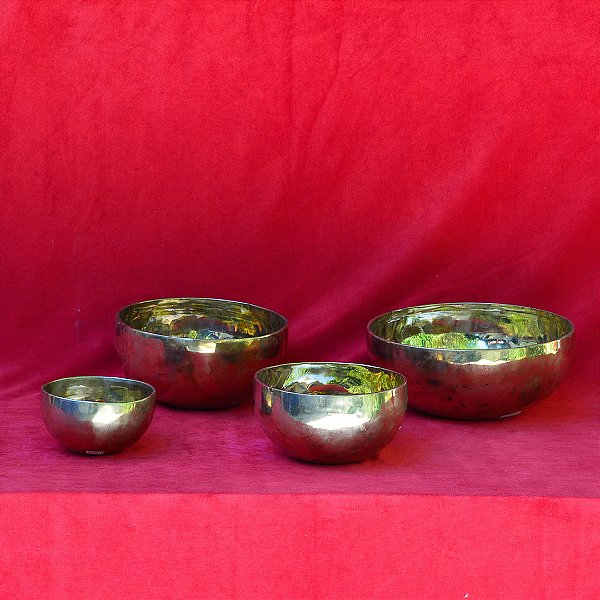 Kit de 4 Taças Douradas