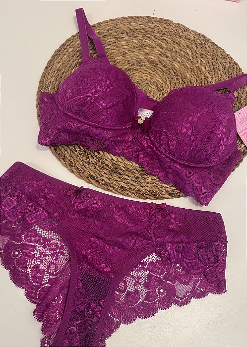 Conjunto em renda com bojo