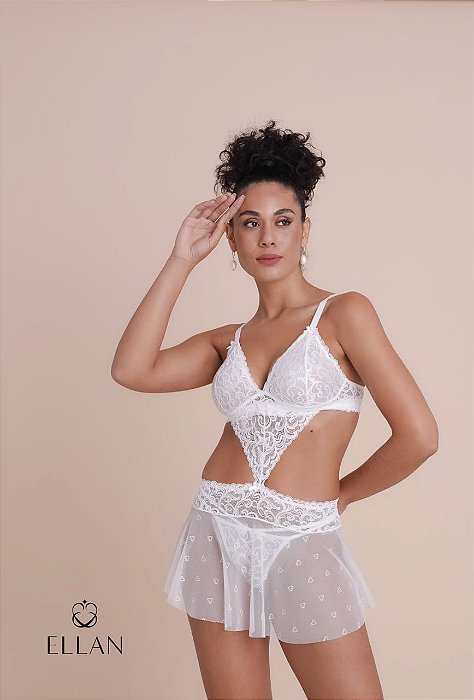 Camisola de tule com renda