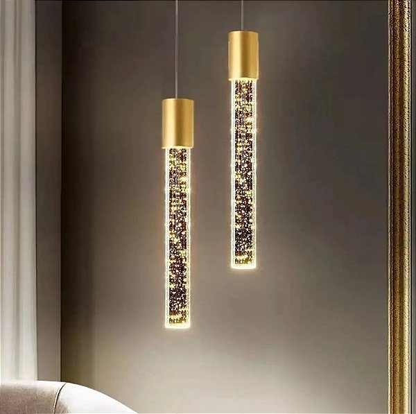 Pendente Tubo Dourado Bolha Cristal 36cm Luz Amarela