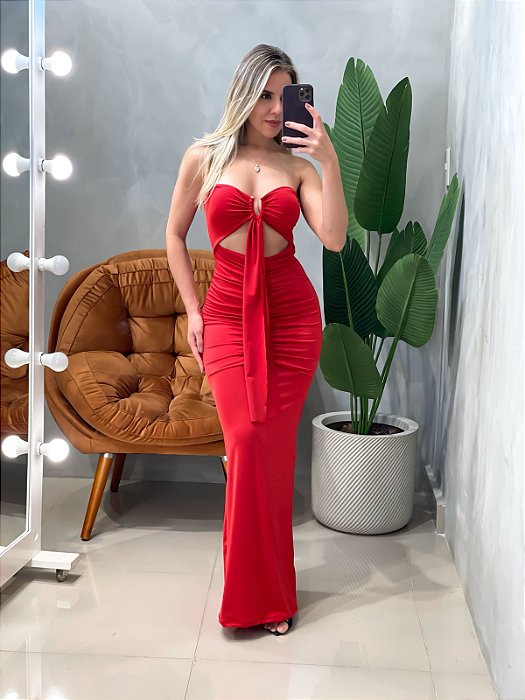 Vestido Longo em Malha Romantic sem Alça com Recorte e Fivela