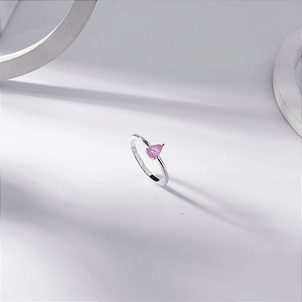 Anel Minimalista em Prata 925 com Pedra Rosa Lapidação Gota