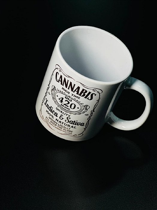 Caneca Branca Cannabis 4:20