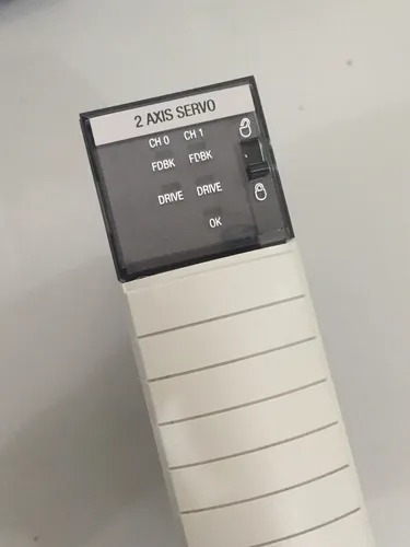 Módulo Servo Allen Bradley 1756-m02ae/a