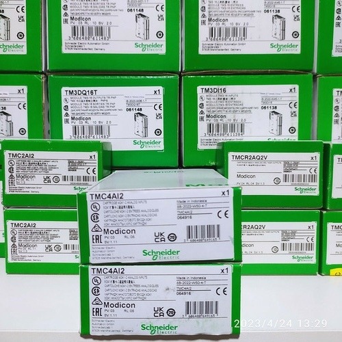 Tmc4ai2 Schneider Cartucho M241 2 Entradas Analogicas Novo