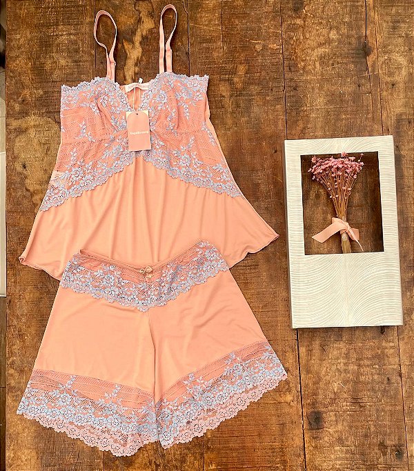 Babydoll Salmão com renda azul claro