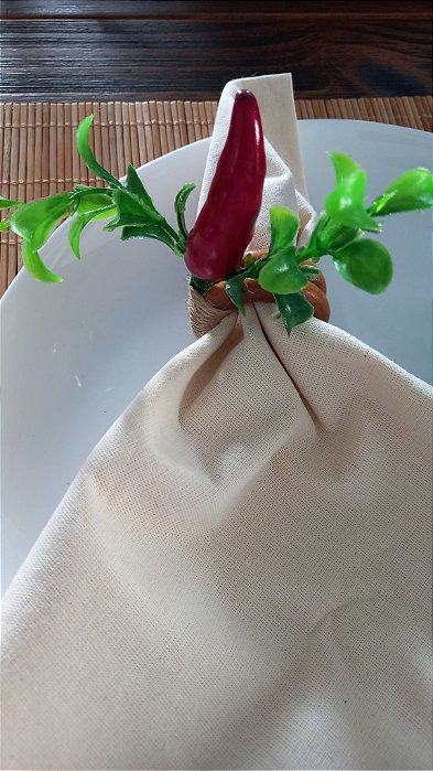 Porta-guardanapos Pimenta Madeira R$17,90 cd