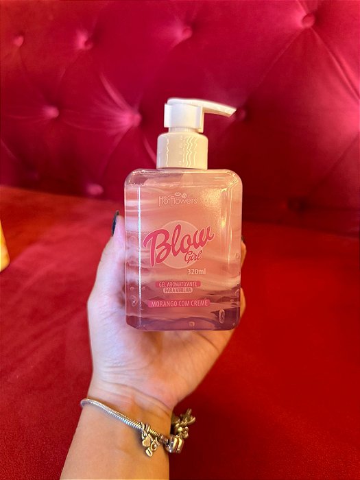 Blow Girl Gel Aromatizante Beijável Para Virilha 320ml Hot Flowers