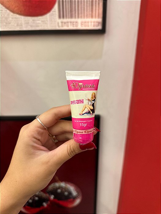 Apertadinha de Morango Gel Adstringente para Massagem Corporal 15g 40 Graus