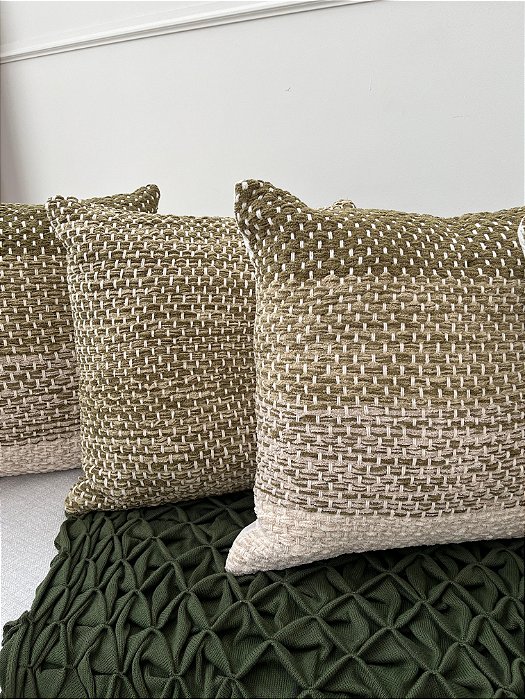 Conjunto com 4 Almofadas Tear Manual (Verde Mesclado)