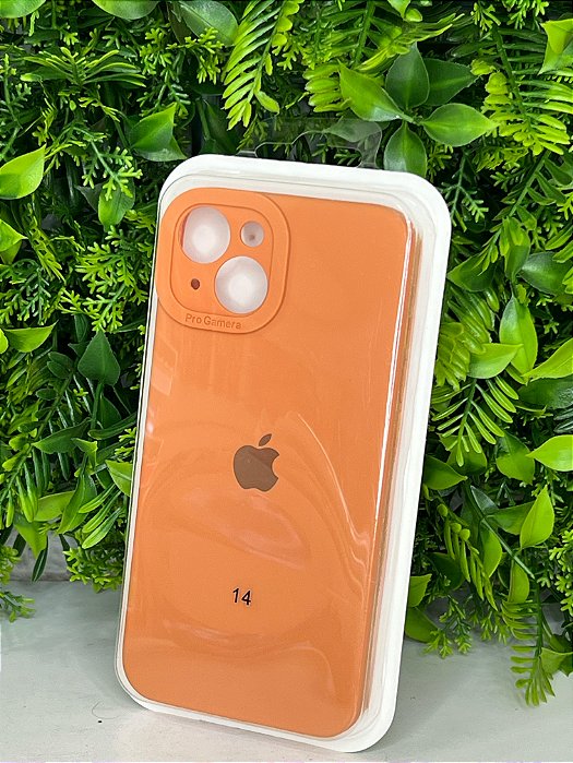 Case aveludada iPhone 14