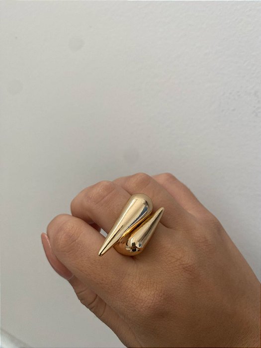 Anel gota pontuda dourado