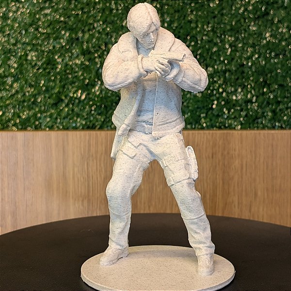 Leon Resident Evil - Cor Mámore