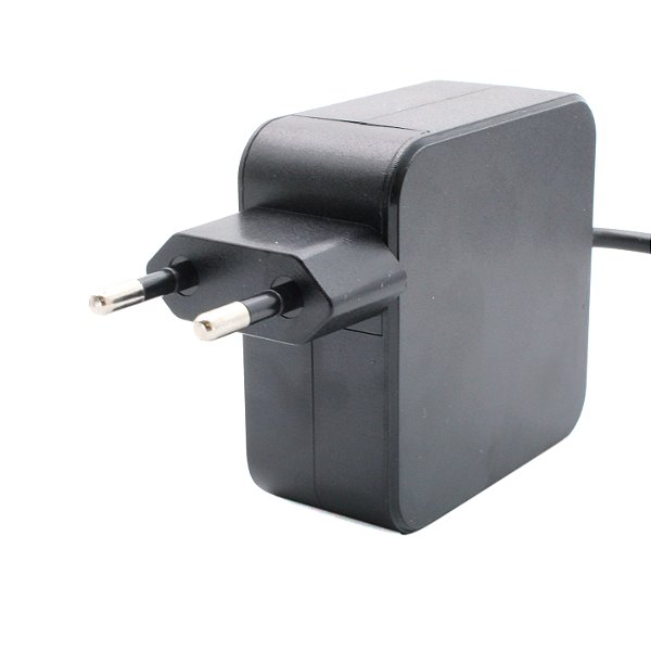Fonte Para Asus 19v 2.37a 45w Plug 4.0x1.35mm Quadrada