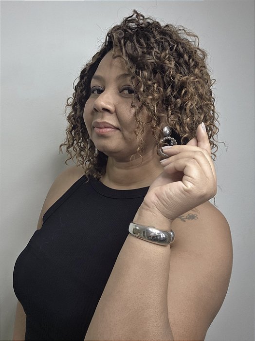 DALILA - Wig Cacheada 40cm Bioproteína | Morena Iluminada